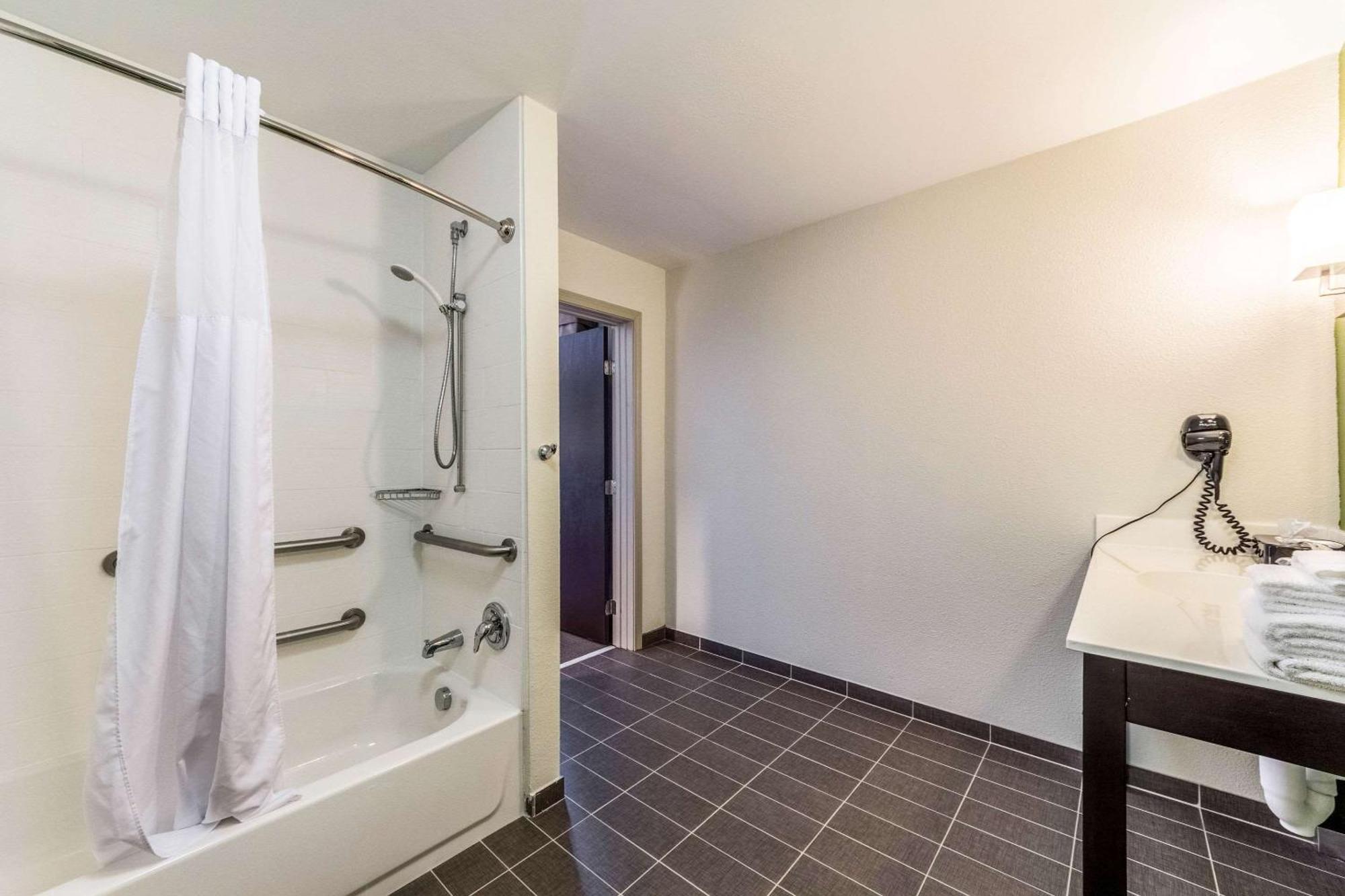 Sleep Inn & Suites Jourdanton - Pleasanton Eksteriør bilde